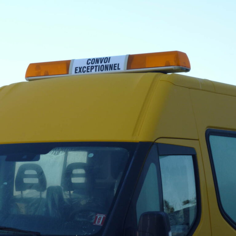 Rampe lumineuse convoi exceptionnel