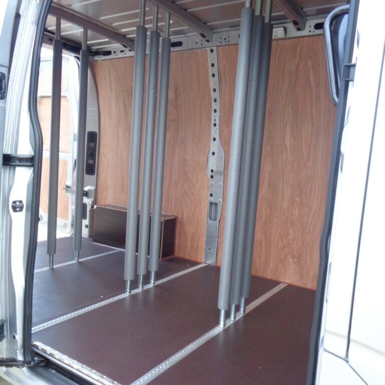 Barres d'arrimage verticales